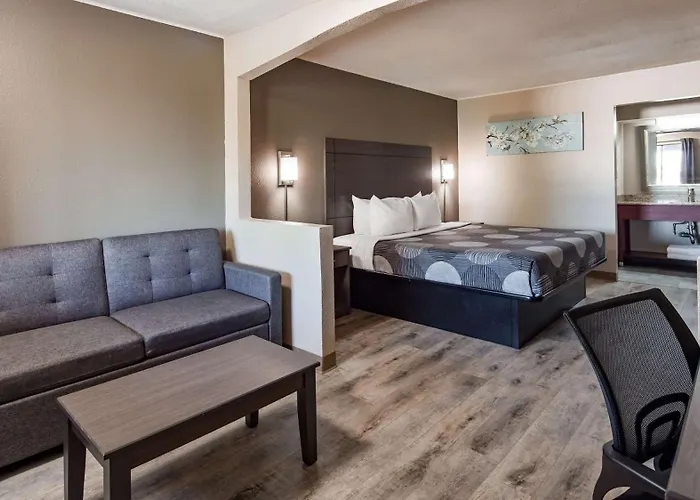 Surestay Hotel By Best Western Olathe