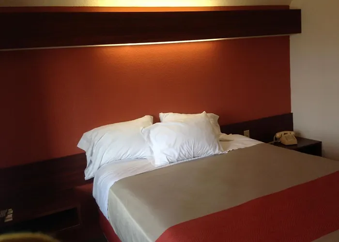 Motel 6-Olathe, Ks